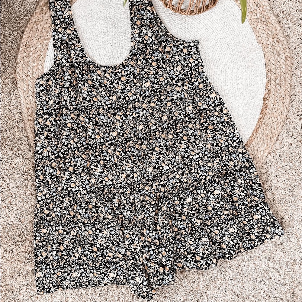 BNWT floral romper